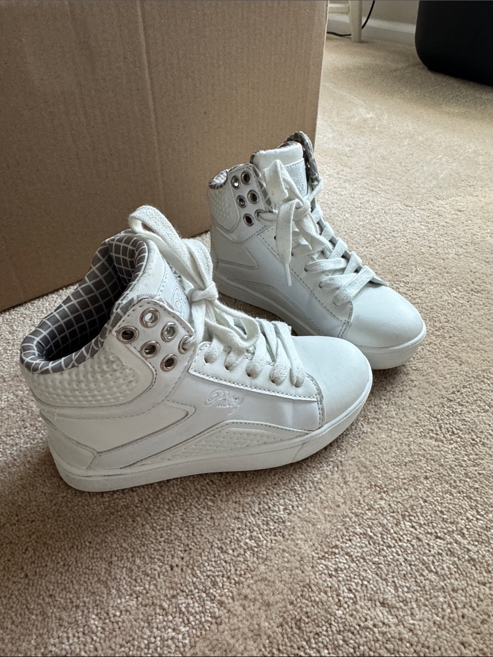 Pastry White High-Top Kids Sneakers with Quilted Collar